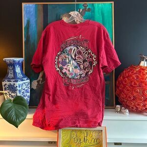 Vintage made in USA Global Village tee single stitch